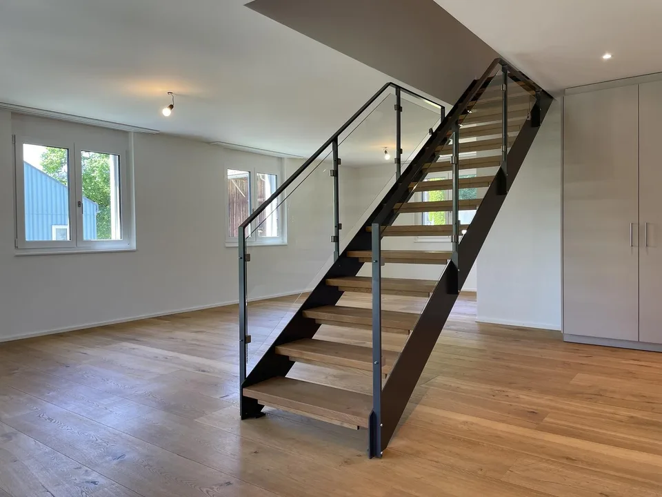 Stilvolle 4.5 Zimmer-Maisonettewohnung mit Blick ins Grüne