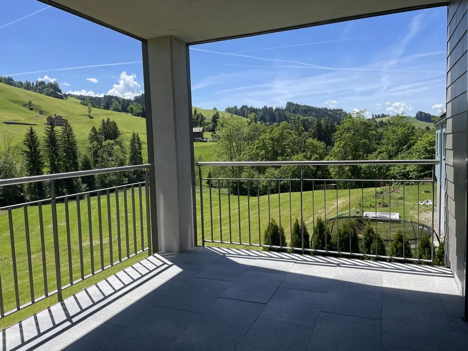 Stilvolle 4.5 Zimmer-Maisonettewohnung mit Blick ins Grüne