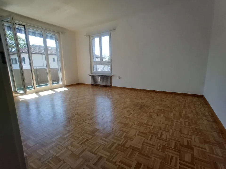 Schöne Wohnung mit Balkon