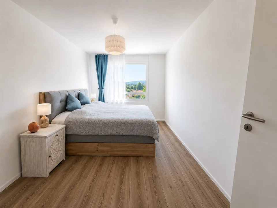 Helle Attika-Wohnung mit riesen Balkon