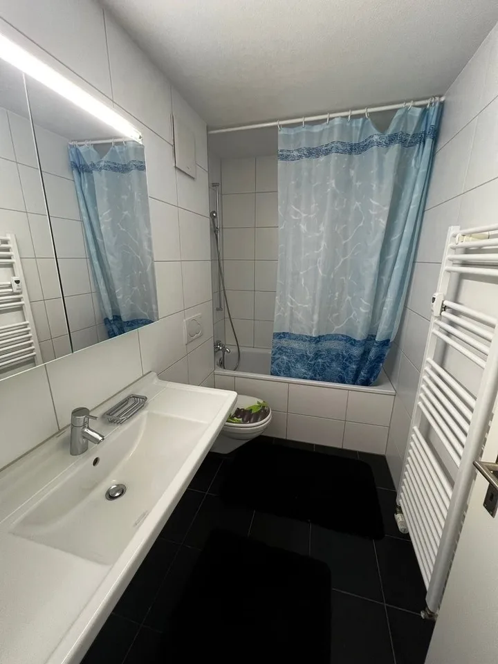 Sonnige Wohnung an ruhiger Lage