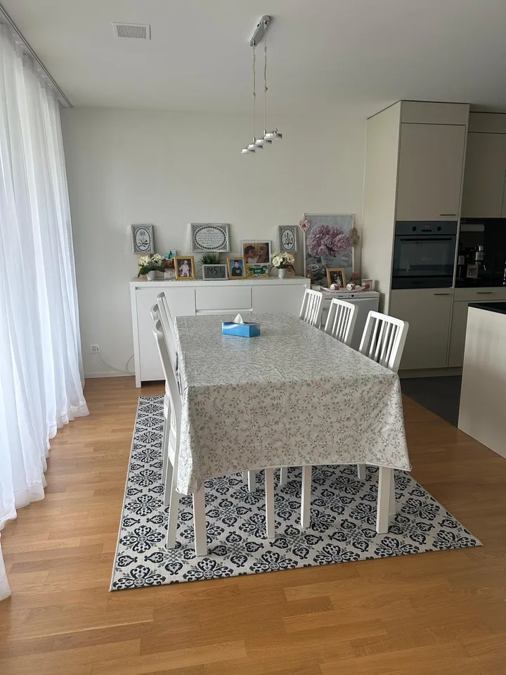 Moderne 3.5-Zimmer-Wohnung – Ab September verfügbar!
