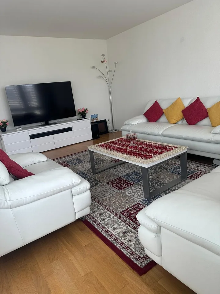 Moderne 3.5-Zimmer-Wohnung – Ab September verfügbar!