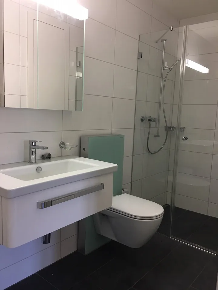 Wow! Moderne 5 - Z-Maisonette Wohnung mitten im Zentrum von Frauenfeld