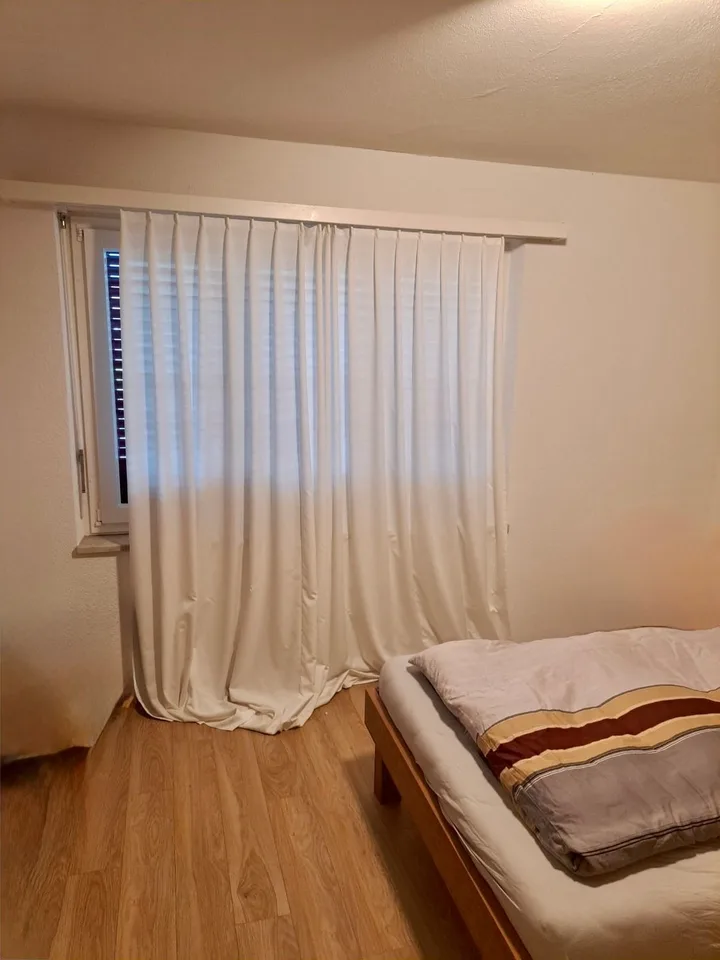 Helle 2-Zimmer-Wohnung Hochparterre