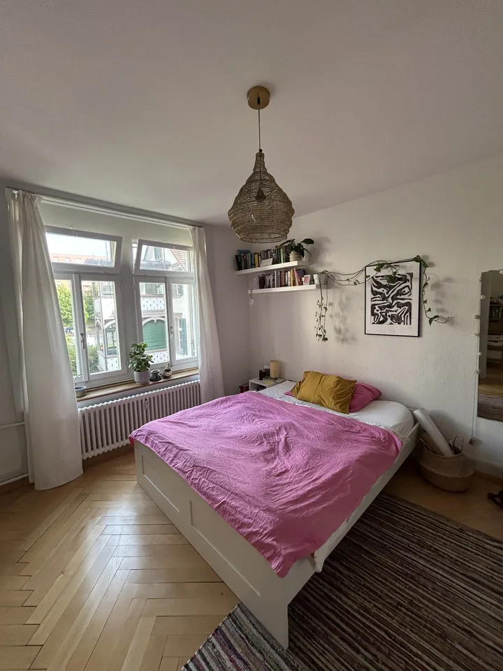 4 Zimmer Wohnung möbliert