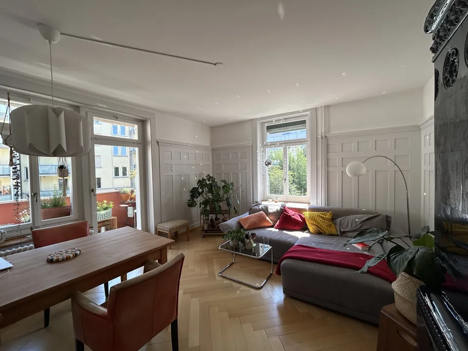 4 Zimmer Wohnung möbliert
