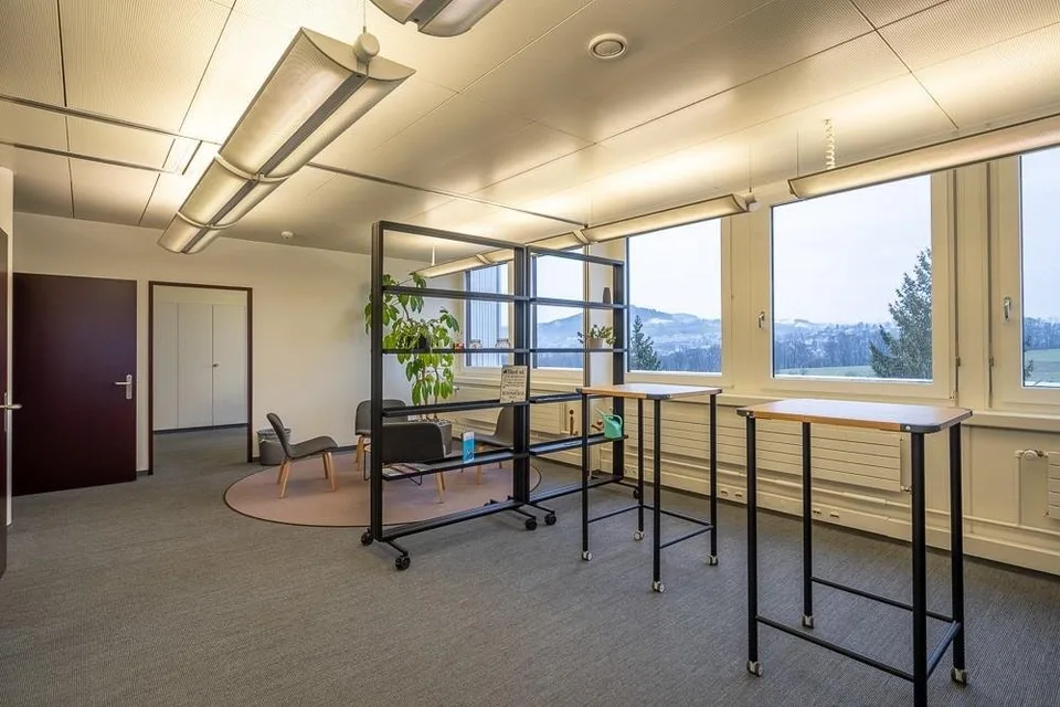 Attraktiv gelegene Büro- Lagerfläche