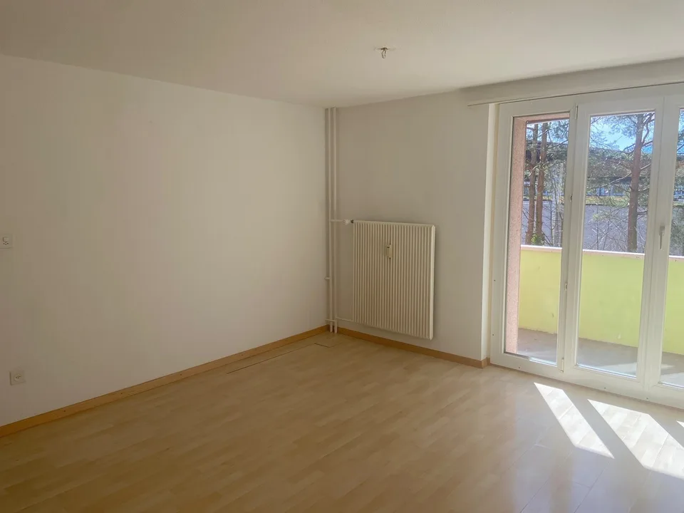 Hübsche 3 Zimmer Hochparterre-Wohnung mit Balkon