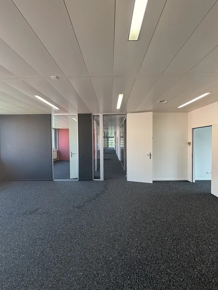 Moderne Bürofläche mit Top-Anbindung – 384.2 m² im Minergie®-Standard