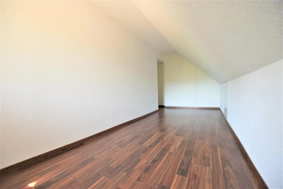 5.5 Maisonettwohnung zu vermieten – Foto 10 von 13