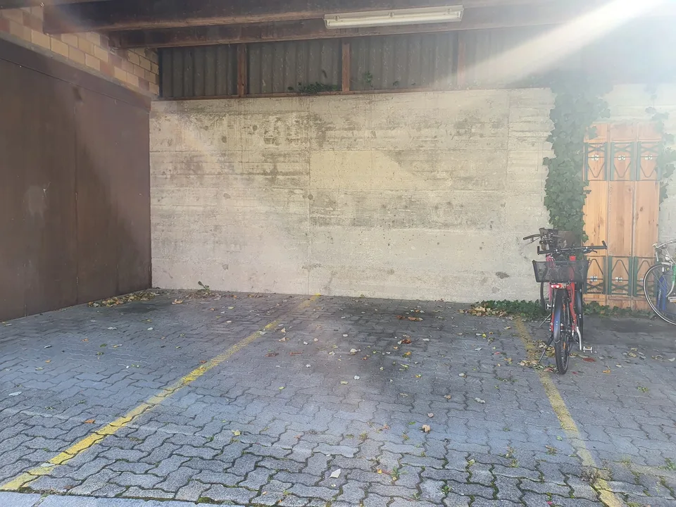 Parkplatz zu vermieten
