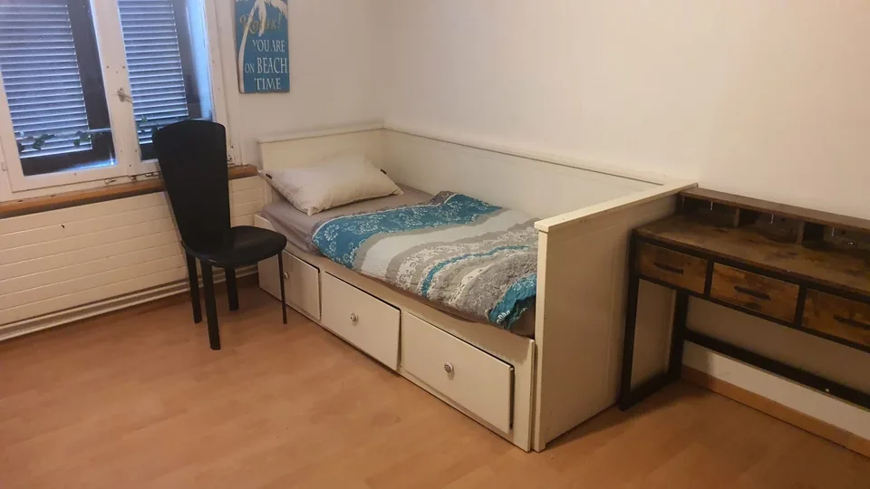 Zimmer zu vermieten