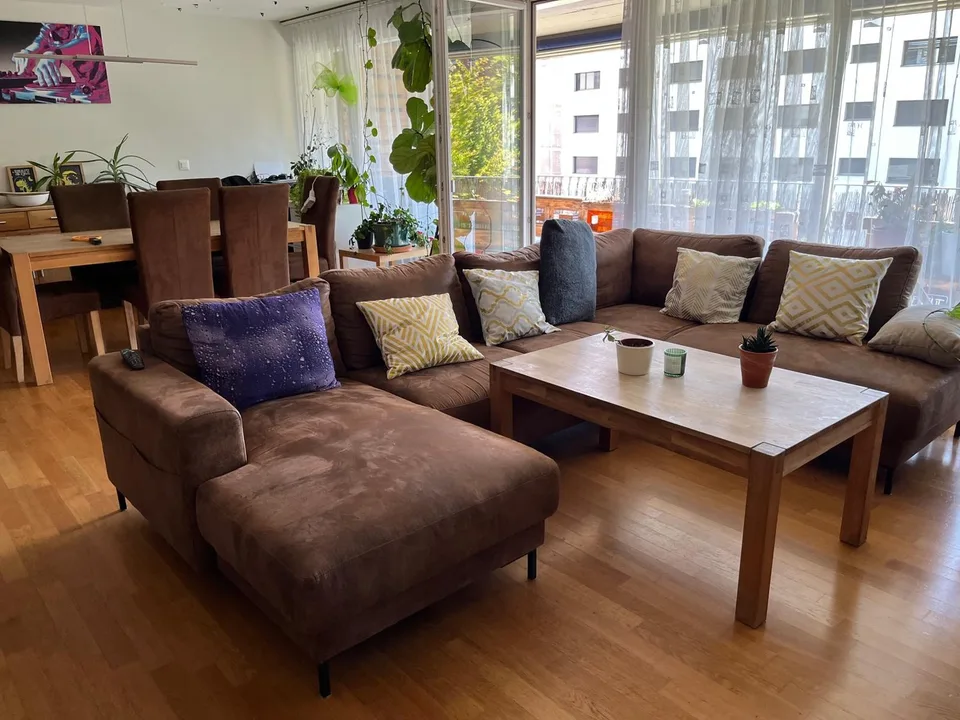 Helles 15 m²-Zimmer in 3er-WG, Wetzikon, 5 Min. zum Bahnhof