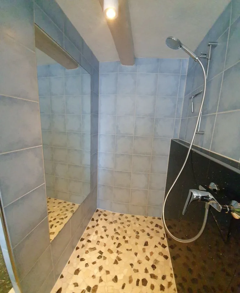 Einzelzimmer möbeliert, all inclusive, KEINE Sozialbezüger!