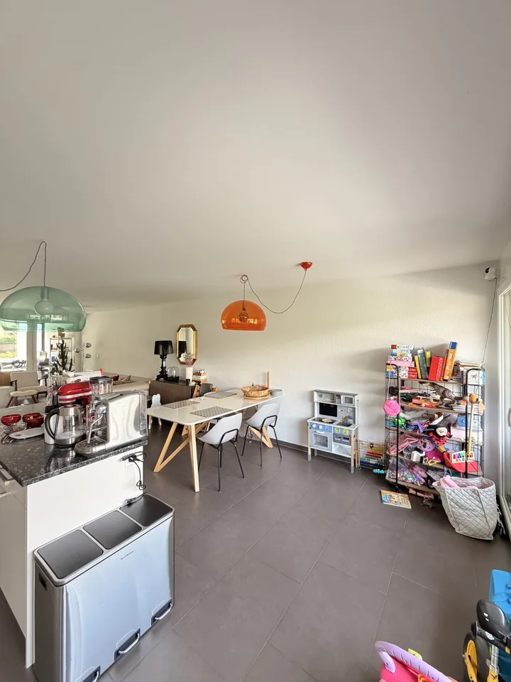 4.5 Zimmer-Wohnung in Bassersdorf, Möbliert