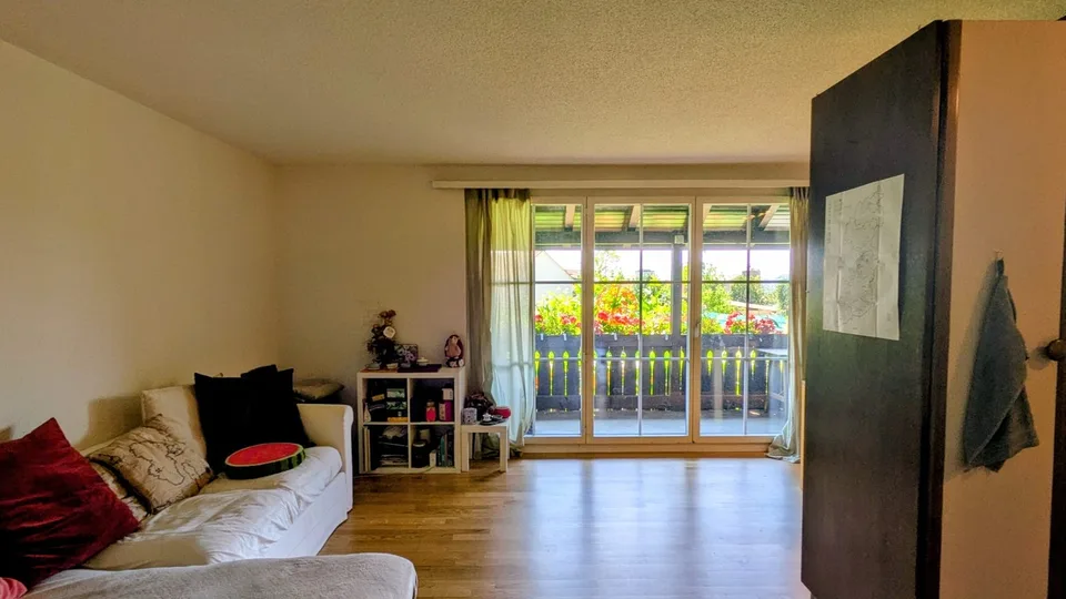 Charmante möblierte 2-Zimmerwohnung mit Balkon – befristet für 3–4 Jahre