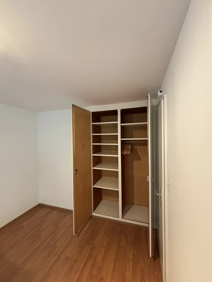 1 Zimmer zu vermieten in Küsnacht