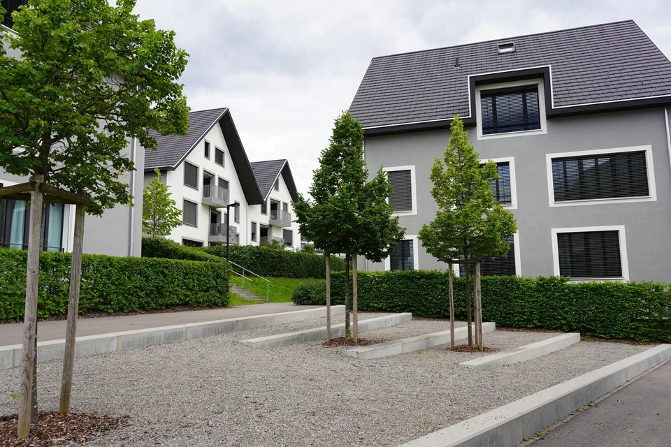 Helle 3.5-Zimmer-Wohnung mit Garten in Aesch ZH – 90 m², ruhig & modern