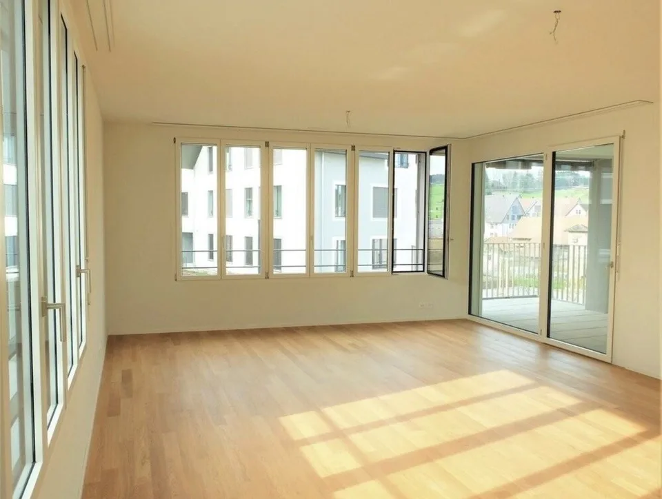 Helle 3.5-Zimmer-Wohnung mit Garten in Aesch ZH – 90 m², ruhig & modern