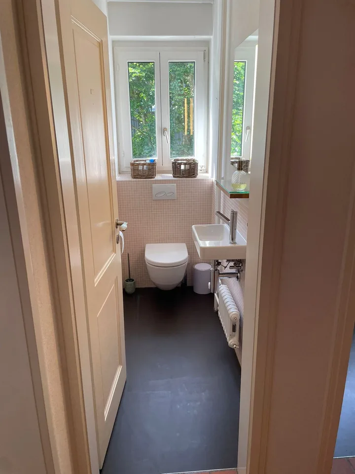 Charming 3.5-Room Apartment on Zürichbergstrasse – Available Immediately