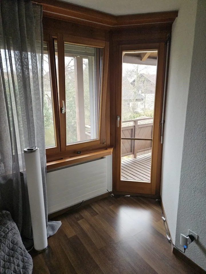 WG Zimmer mit Balkon am Bach