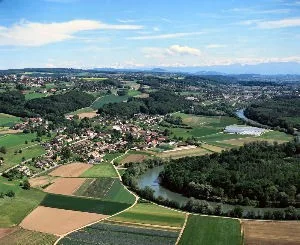 5 1/2 Zimmer Einfamilienhaus mit sehr grossem Bastelraum und Garage