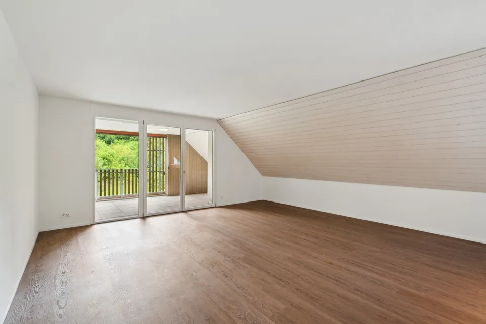 Charmante 3.5 Zimmer-Maisonette-Wohnung mit Blick ins Grüne