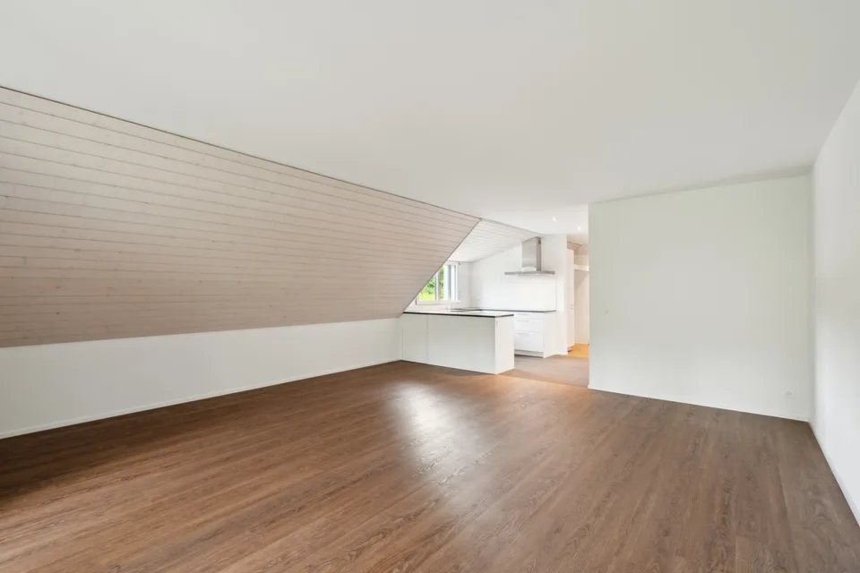 Charmante 3.5 Zimmer-Maisonette-Wohnung mit Blick ins Grüne
