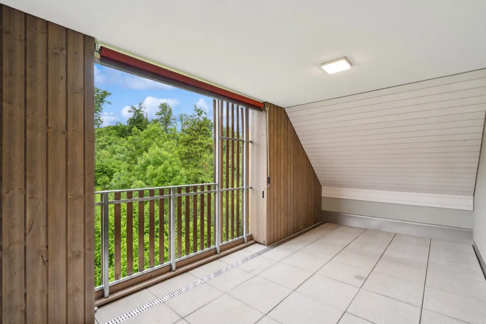 Charmante 3.5 Zimmer-Maisonette-Wohnung mit Blick ins Grüne
