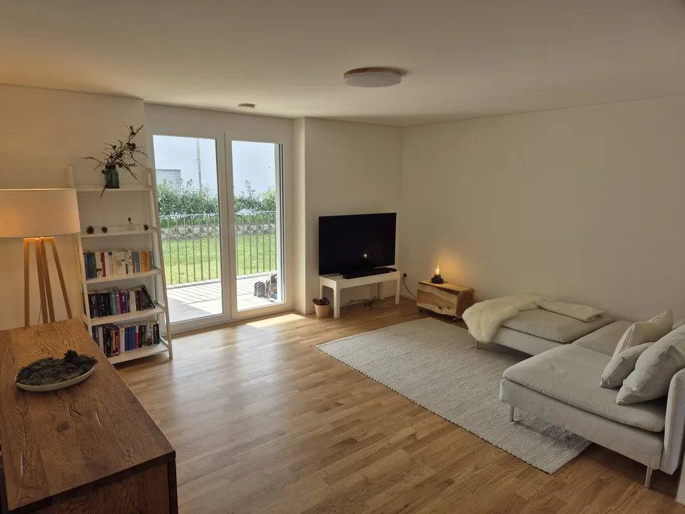 3.5 Zimmer Wohnung mit grossem Balkon