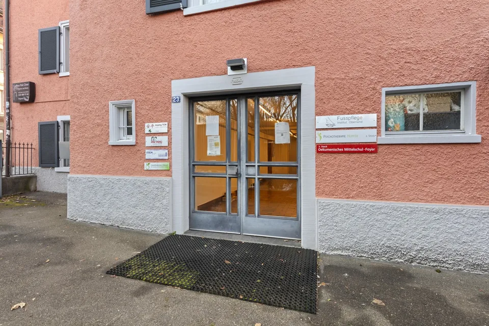 Attraktives Büro im 2. Obergeschoss an zentraler Lage in Wetzikon zu vermieten – photo 13 of 13