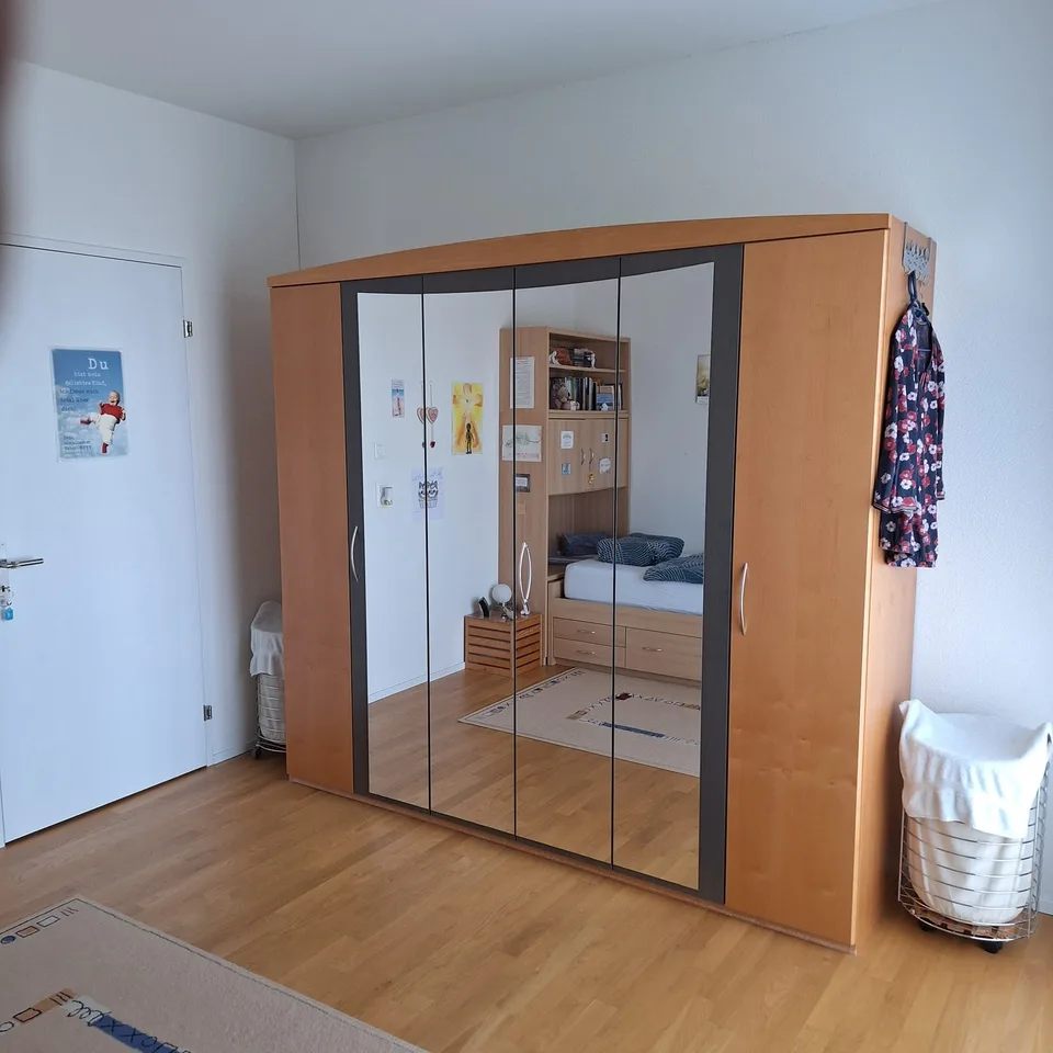 Gesucht ab Sept. 2026 neue Mitbewohnerin