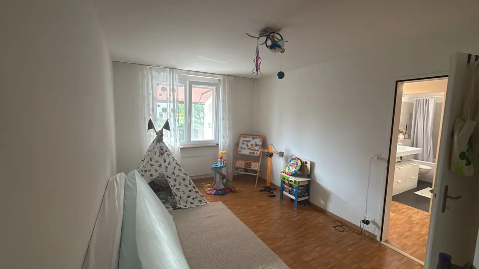 WG Zimmer zu vermieten Flughafennähe