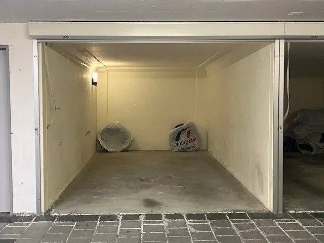 Einstellbox Garage