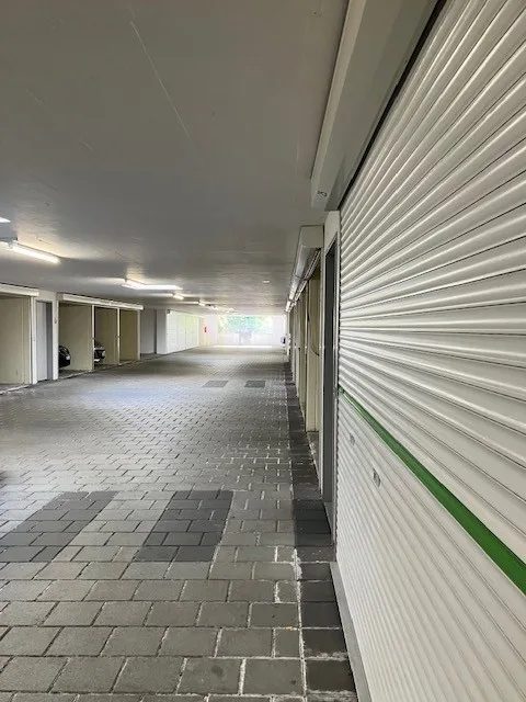 Einstellbox Garage