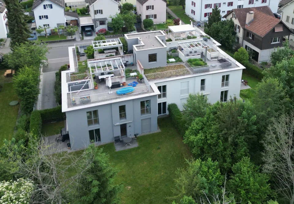 4.5 Zimmer Eigentumswohnung mit Atrium und Dachterrasse