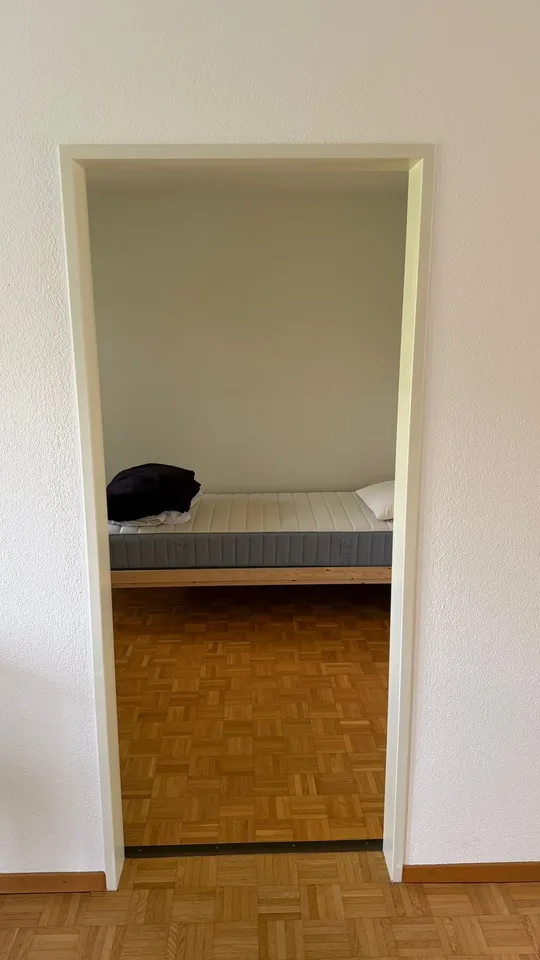 Room in shared apartment in Kloten