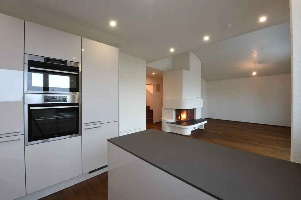 Wenn Träume wahr werden - Aussergewöhnliche Maisonette-Wohnung in Nürensdorf