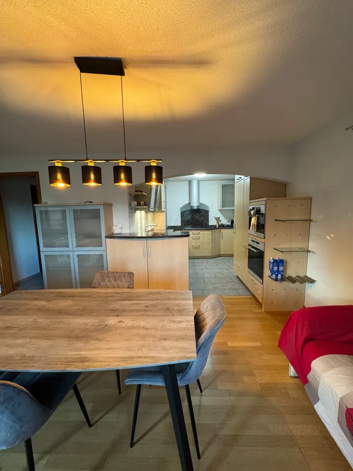 Einfamilienhaus oder WG zu vermieten