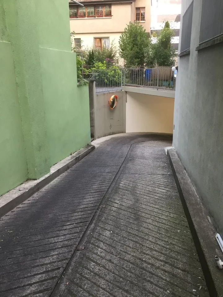 Parkplatzsuche war gestern - Ihre neue Garagenbox
