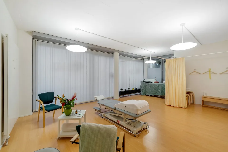 Attraktive Gewerbefläche im EG des Haldengut-Areals – Ideal als Büro oder Praxis