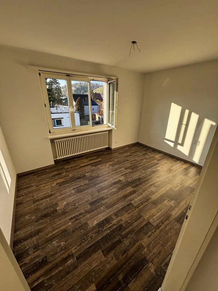 Befristetes WG Zimmer von Juli - August