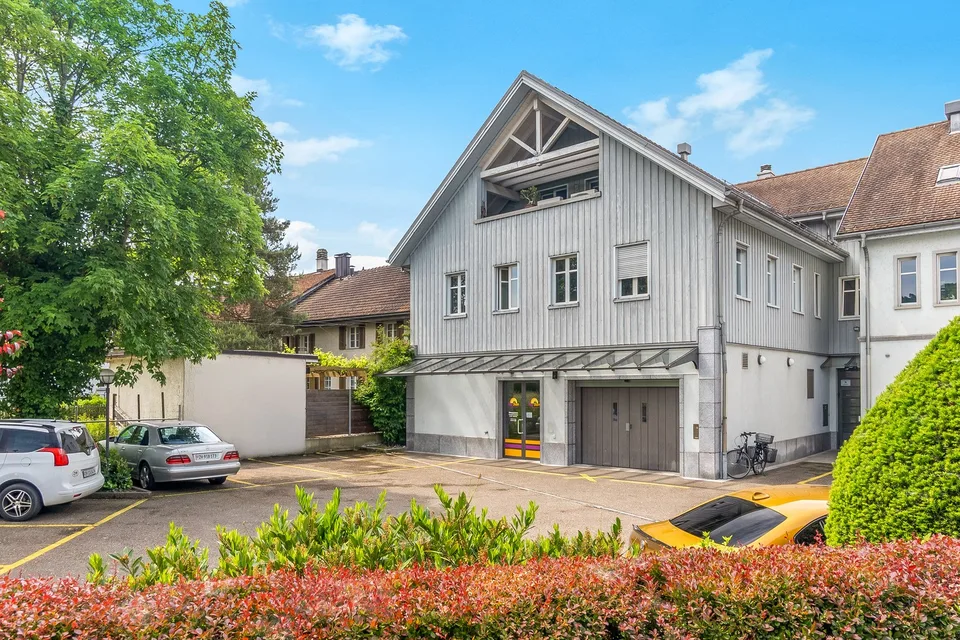 154 m2 Gewerbe- und Bürofläche in Winterthur Wülflingen