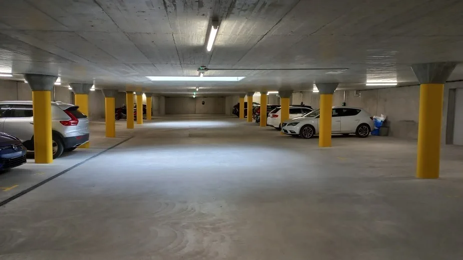 Tiefgarageplatz Theodor-Felber-Strasse 2-4