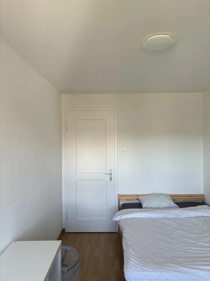 Möbliertes Zimmer in Winterthur für den Sommer – ideal für Studenten oder Berufstätige