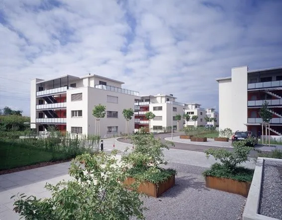 Doppeleinstellhallenplatz im Nippel zu vermieten!