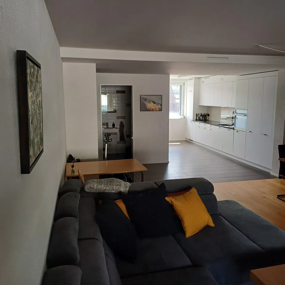 Grossräumige 3.5-Zimmer Wohnung im 5. Stock