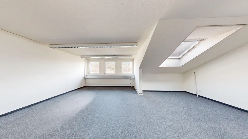 Grosszügige Bürofläche mit 7 ausgebauten Büroräumen in Winterthur – foto 7 di 7