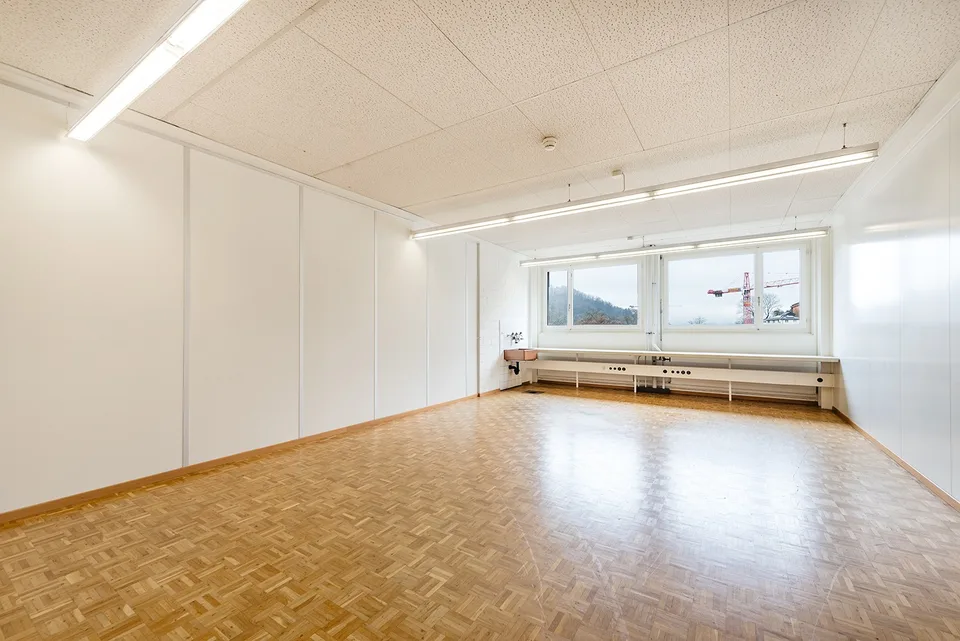 Flexible Büro- und Gewerbeflächen ab 814 m² in Winterthur – kombinierbar mit Werkstatt